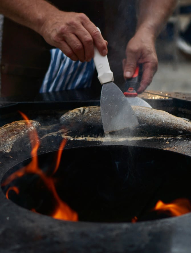 Fisch eignet sich auch  hervorragend zum Grillen.